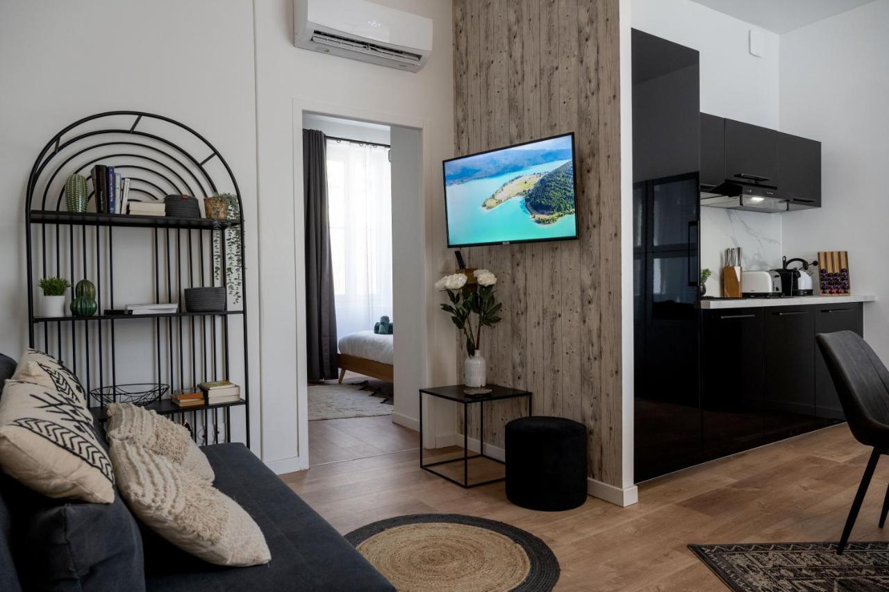Appart-Hotel De Standing Avec Jacuzzi Privatisable En Option Périgueux Екстериор снимка