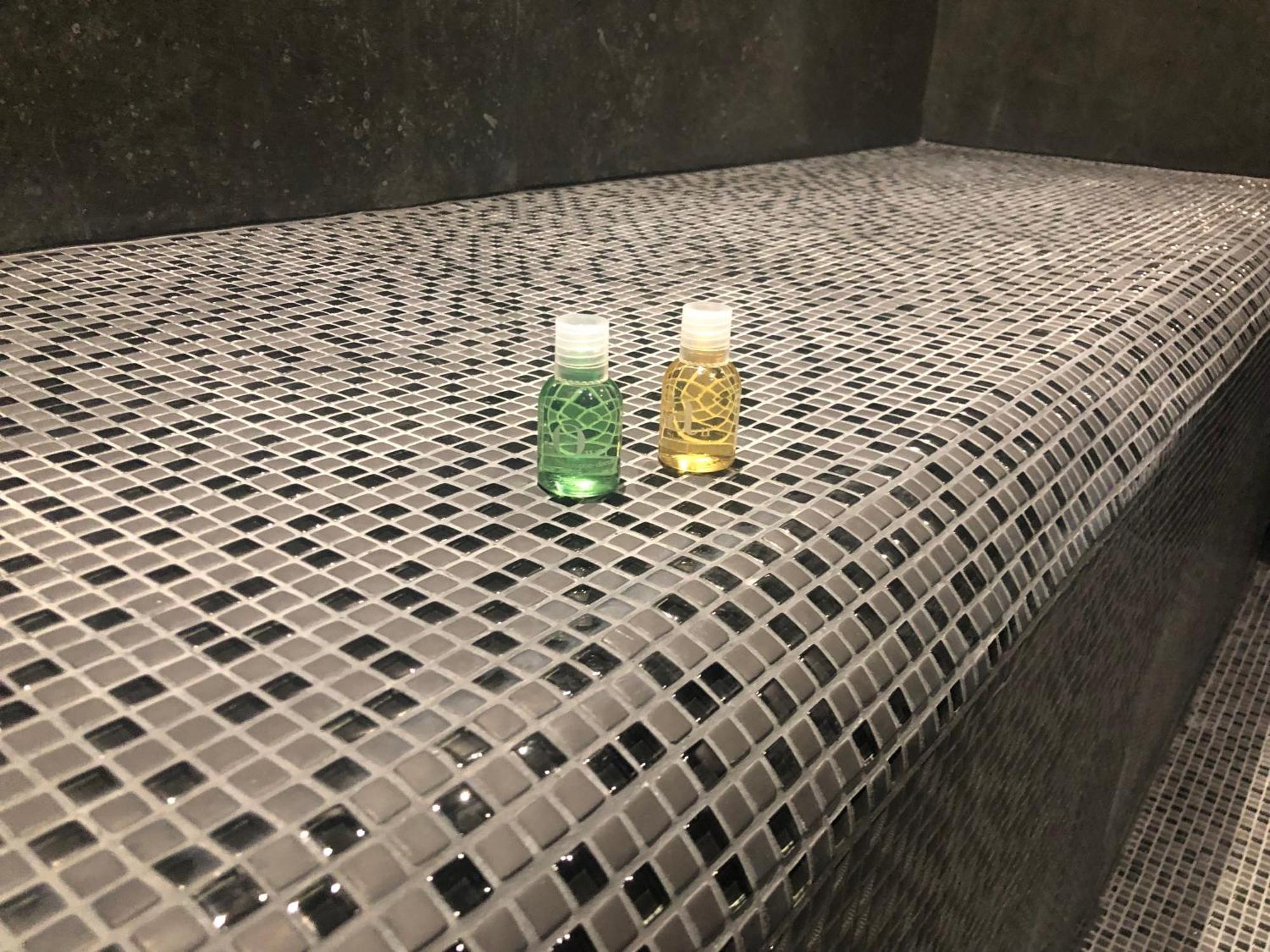 Appart-Hotel De Standing Avec Jacuzzi Privatisable En Option Périgueux Екстериор снимка